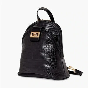 🖤✨JustFab Dome Rucksack with Front Slip Pocket in Black